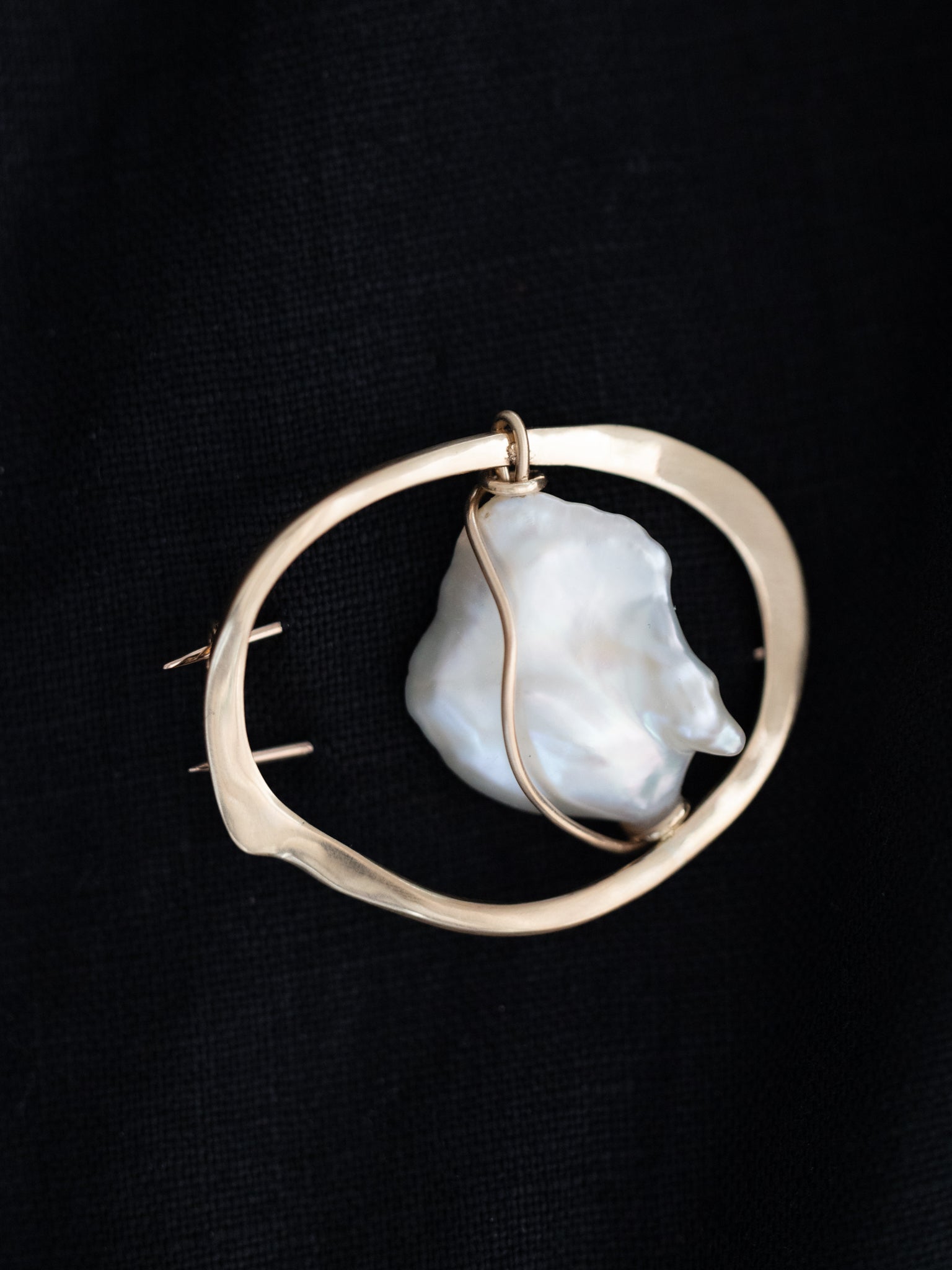 Soft Sculptural Brooche | Recycled Gold